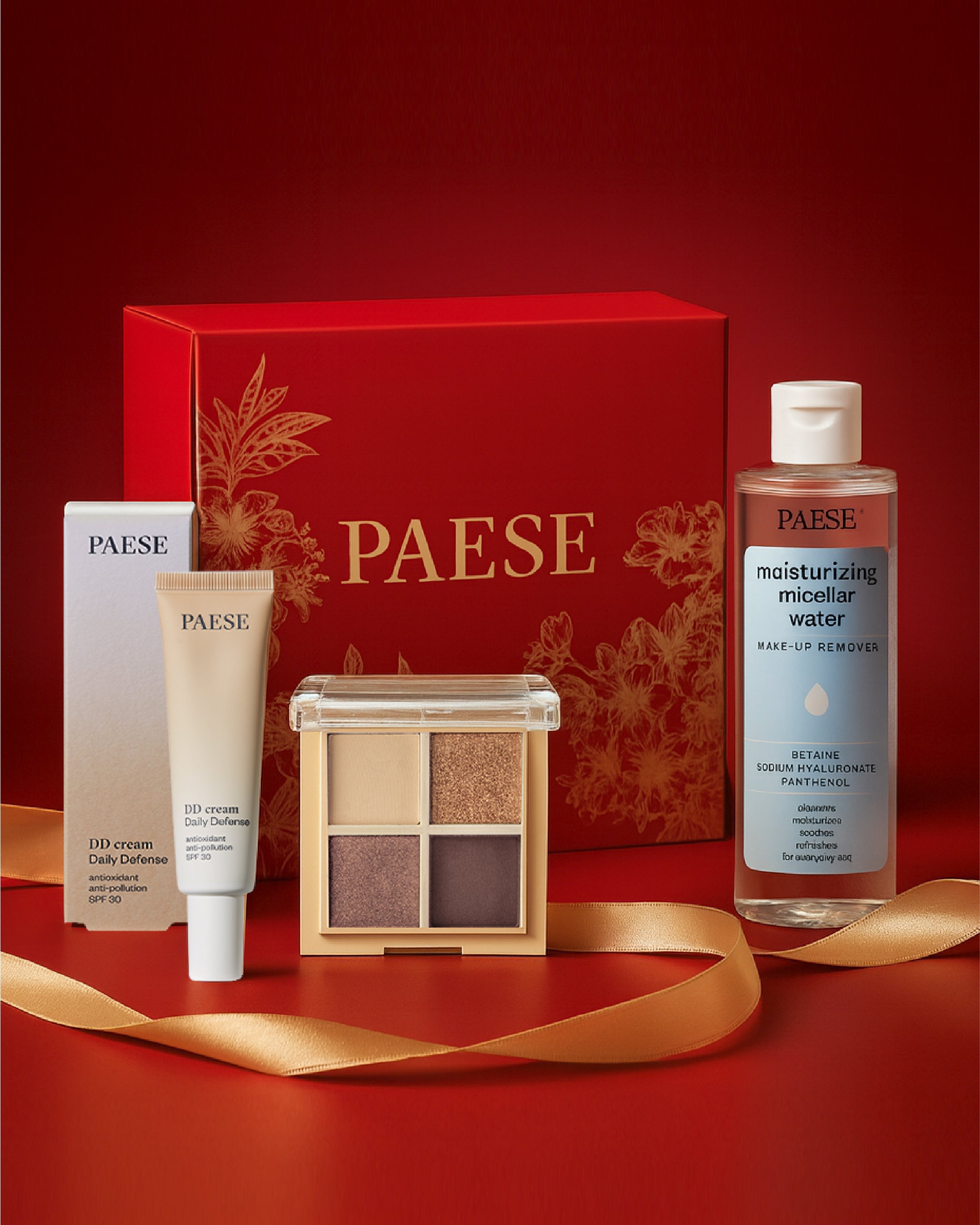 CHRISTMAS BOX Essentials